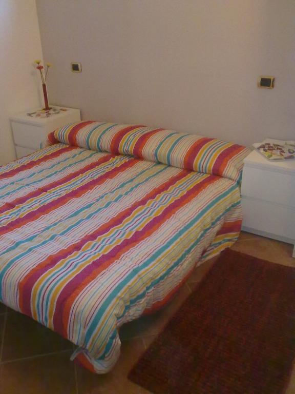 Affittacamere Valchiavenna - Foresteria Lombarda Con Parcheggio Privato Sul Posto! Apprezzata Gestione Familiare Dal 2012, Qualita-Prezzo Top! "Guest-House With Private Parking On Site! Appreciated Family Management Since 2012, Quality-Price Top!" Quarto foto